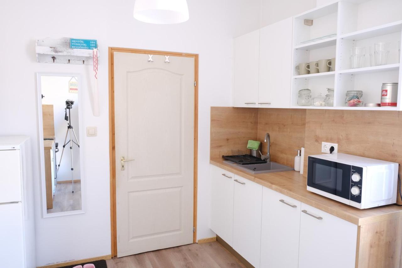 Varfal-Lak Apartman Sopron Exterior photo