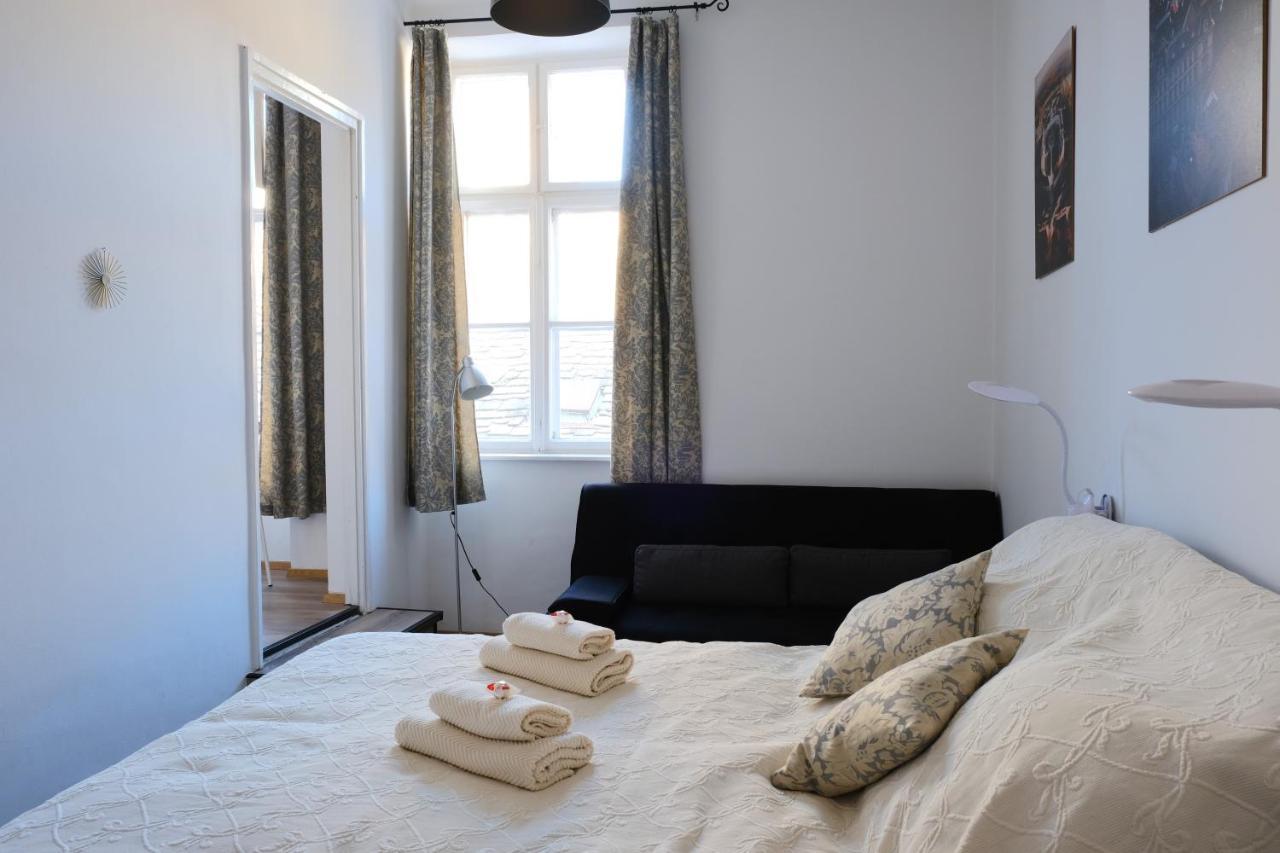 Varfal-Lak Apartman Sopron Exterior photo